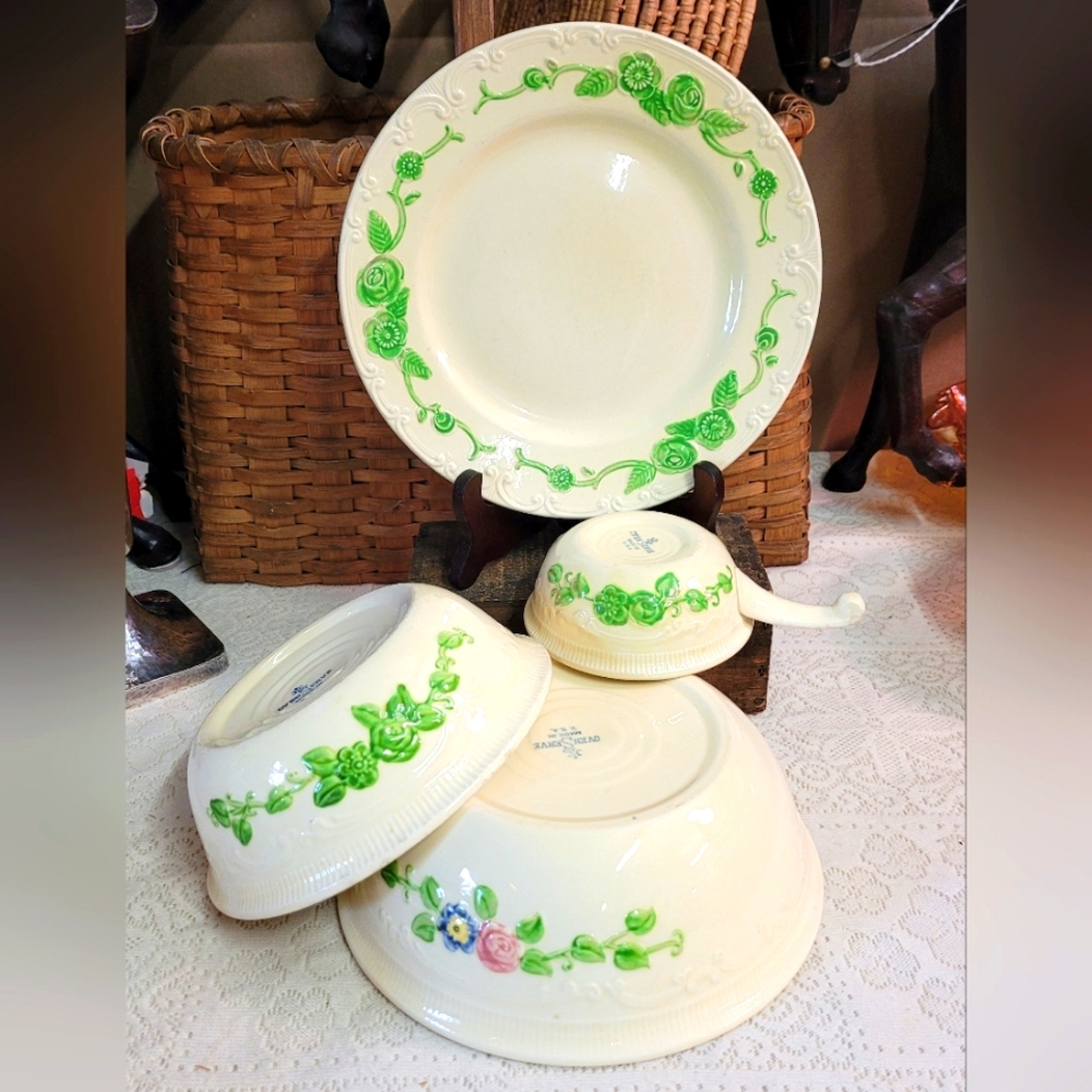1930s Homer Laughlin Oven Serve Green Roses Dishes